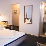 Gaestehaus Germania Pensión 3*