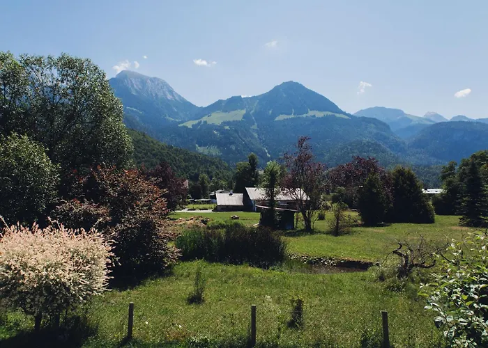 Gaestehaus Germania بيت ضيافة 3*